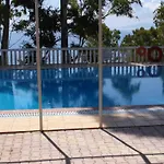 Vigla Village Апартаменты *